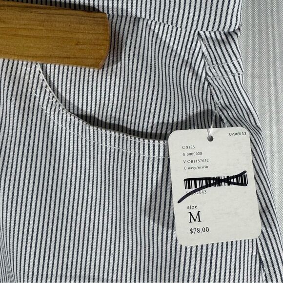 Free People Florence cropped Railroad pants Navy white striped Size Medium NWT - Picture 4 of 6